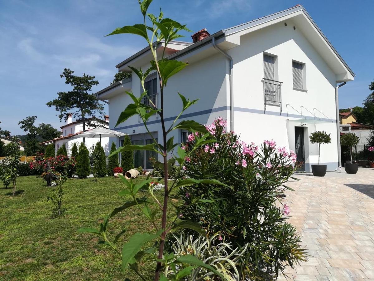 Apartament Apartma Majda Sežana Zewnętrze zdjęcie
